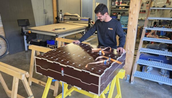 Poste d’assemblage transportable